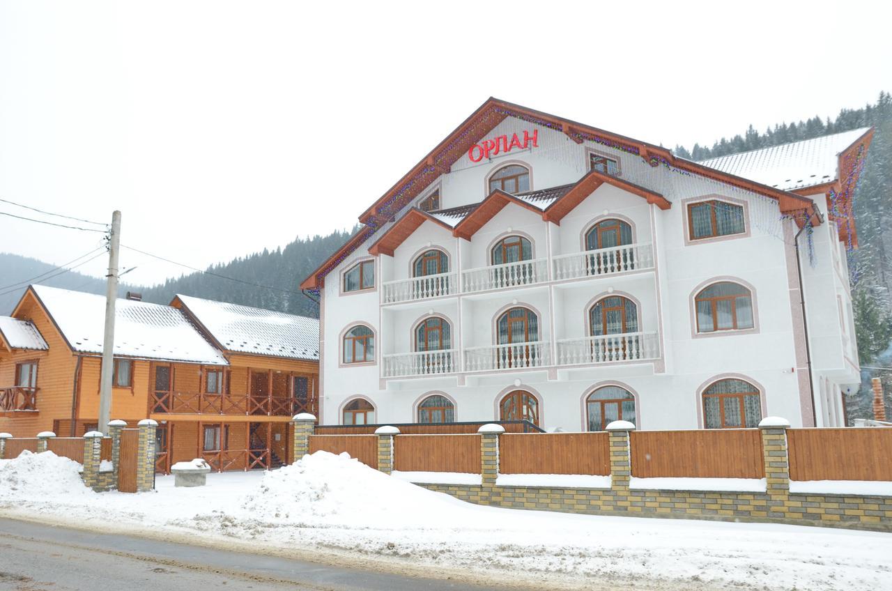 Apart-Hotel Orlan Mykulytjyn Exteriör bild