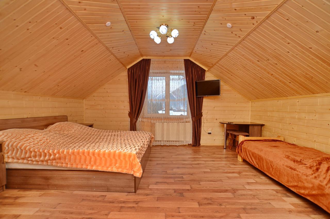 Apart-Hotel Orlan Mykulytjyn Exteriör bild
